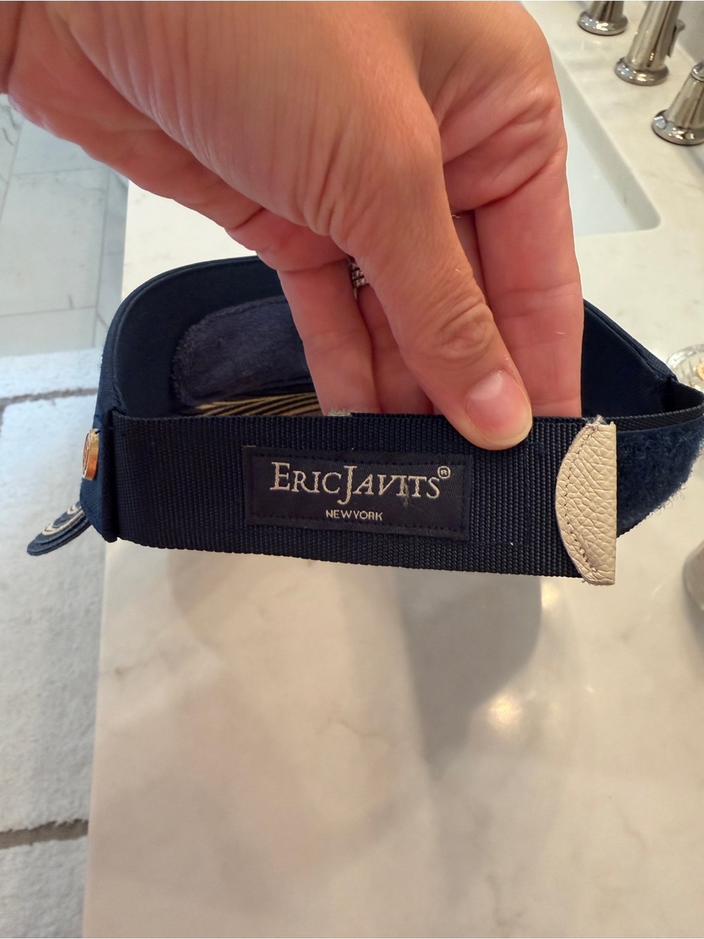 Eric Javits Champ Navy and Natural Striped Visor NWOT - Picture 5 of 7